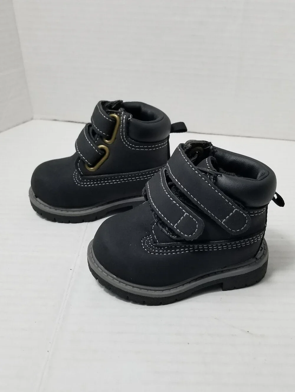 WONDER NATION BABY BLACK BOOTS SIZE 2